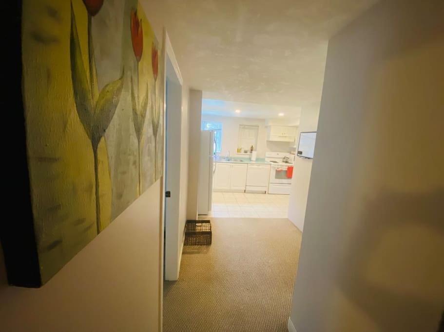 Artistic Apartment Near Downtown Victoria Exteriér fotografie
