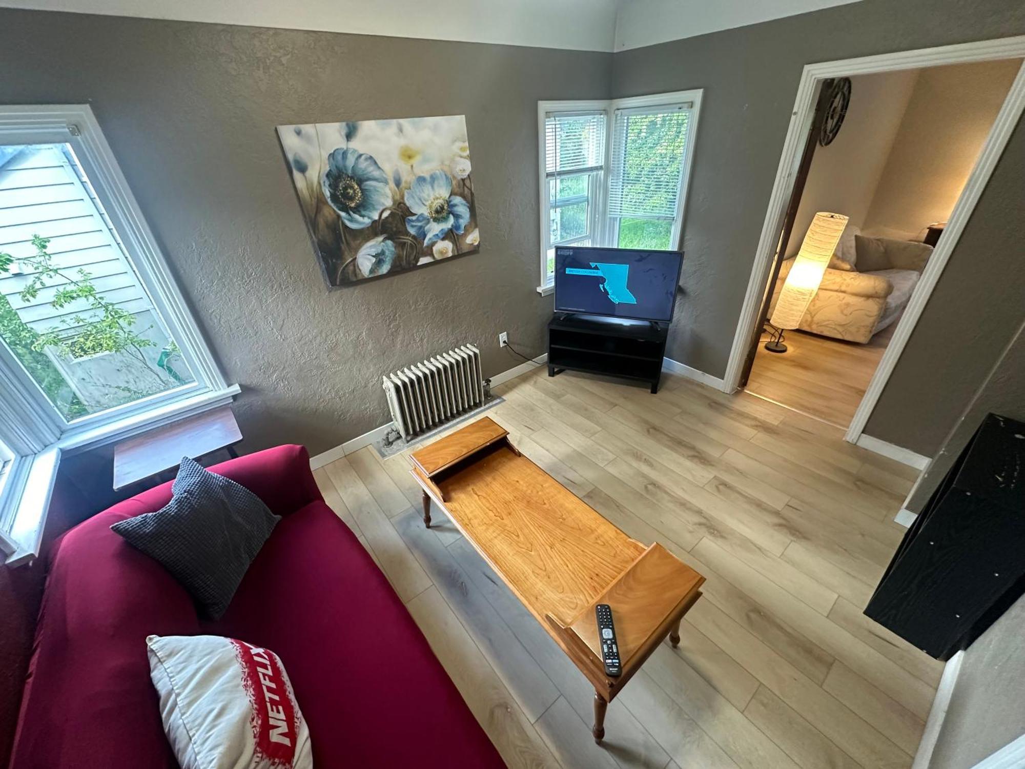 Artistic Apartment Near Downtown Victoria Exteriér fotografie
